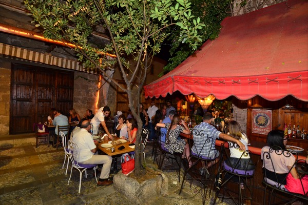Edde Yard on Saturday Night